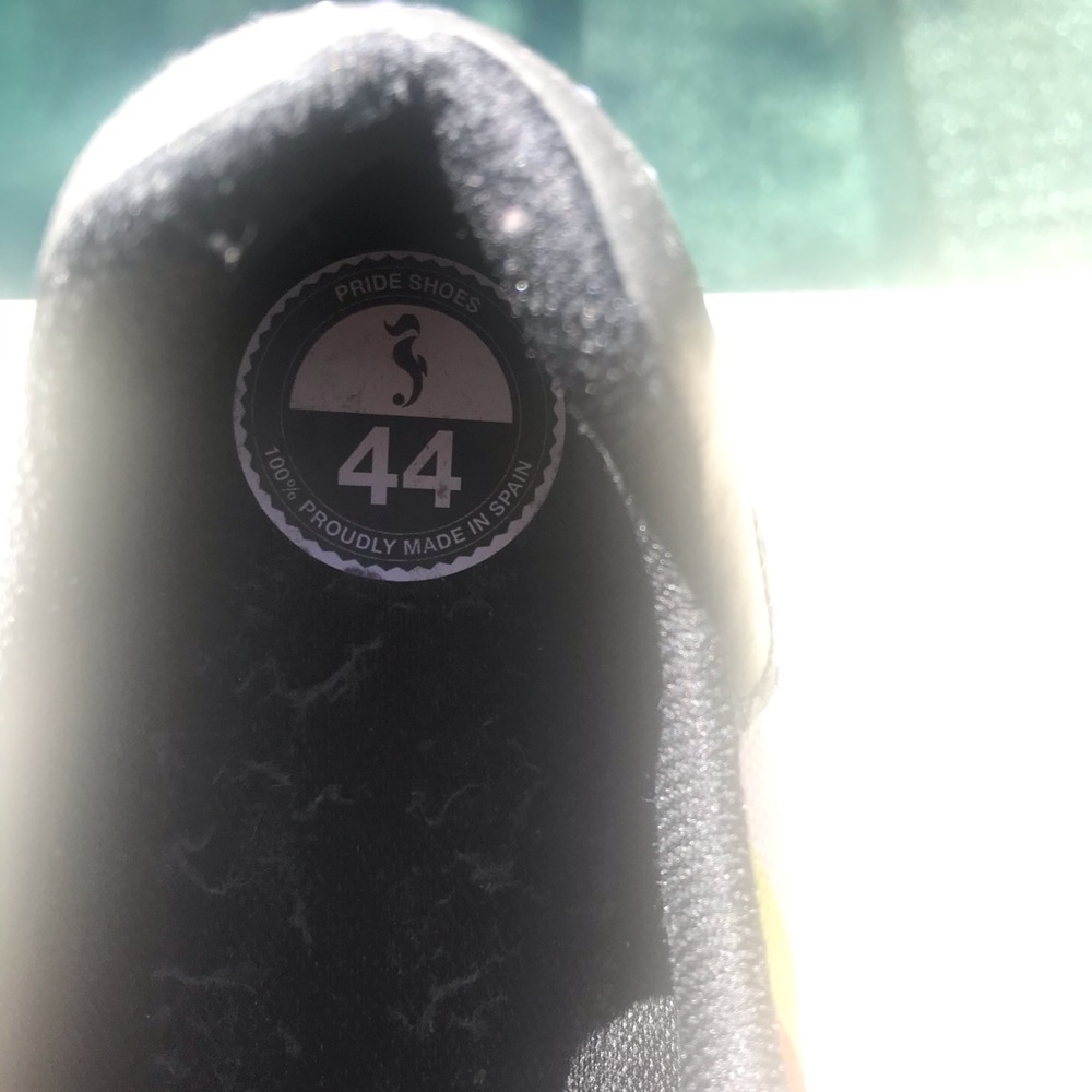 almost NEW-Pride shoes! Size 44 or 10,w/Bear claw. - Picture 5 of 5